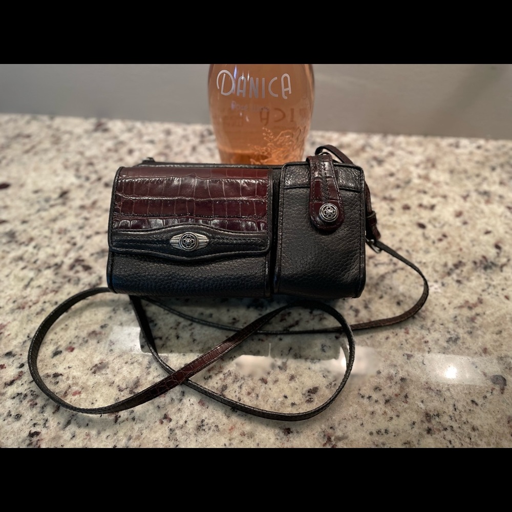 Brighton Vintage Crossbody All-in-one Wallet Bag
